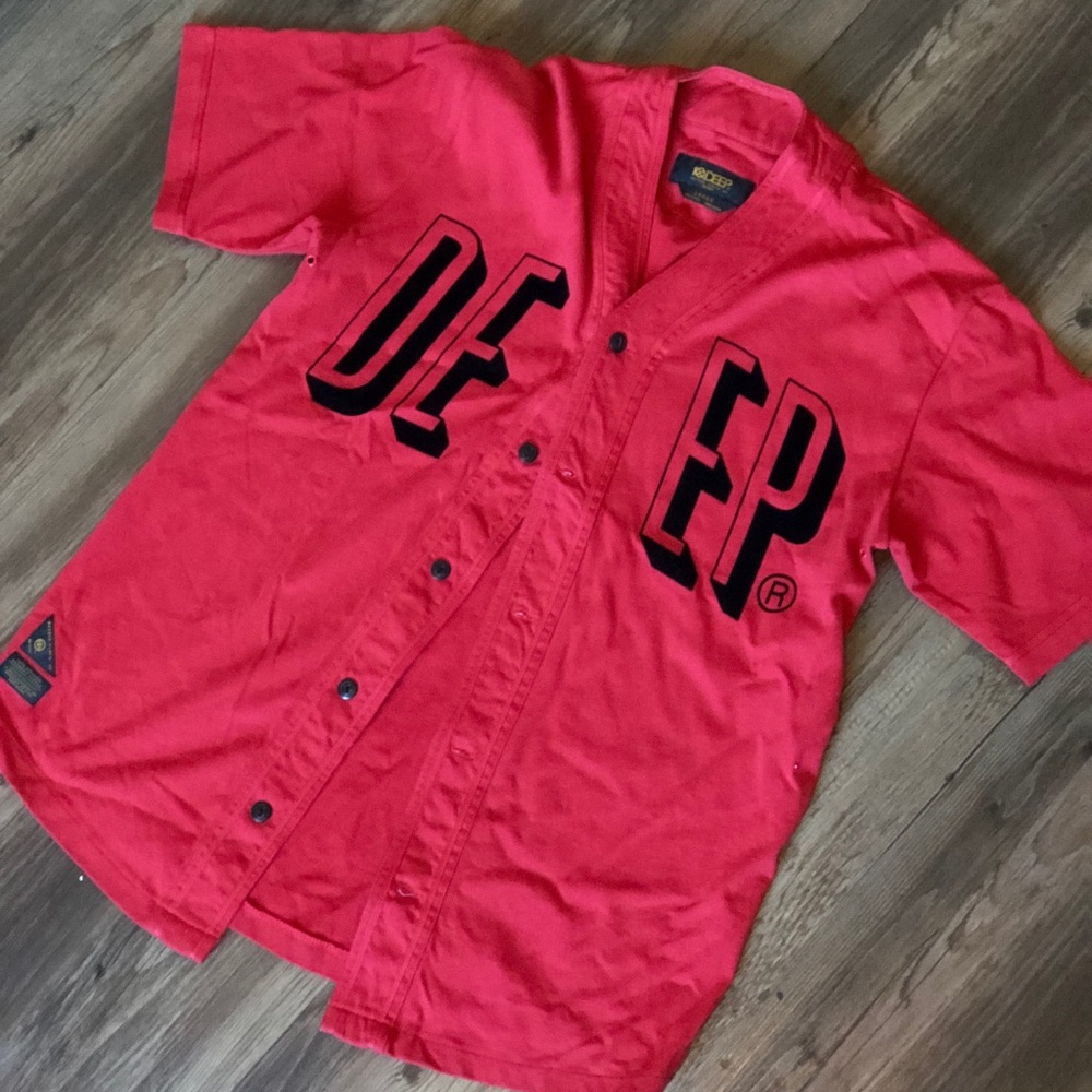 10Deep button down